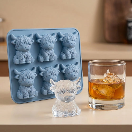 🥃Elevate Your Drink: The Intricate 3D Highland Cow Ice Mold