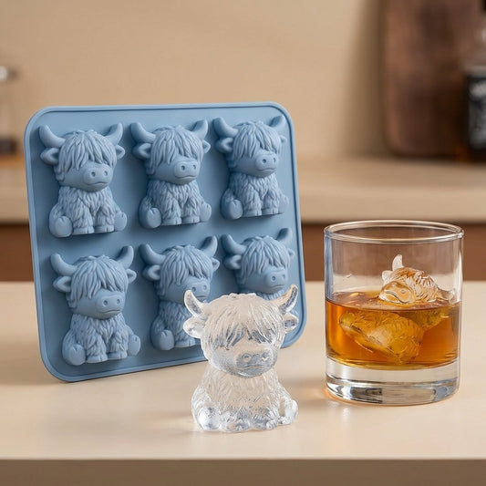 🥃Elevate Your Drink: The Intricate 3D Highland Cow Ice Mold